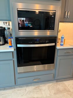 Whirlpool built-in wall, oven microwave and dishwasher