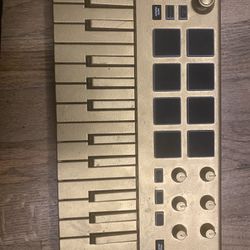 Akai Professional MPK Mini MKII