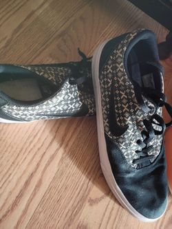 Men's Nike shoes