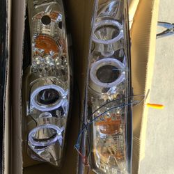 99-04 Mustang Headlights