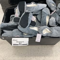 Auden Faux-Fur Slipper Socks