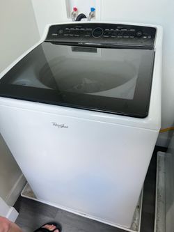 Whirlpool washer almost new