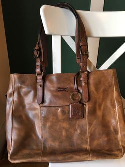 Ellington Leather purses/handbags