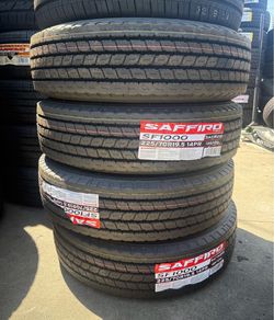 🚘🚨Vendo set de llantas Lt 225 70 19.5 safiro tires