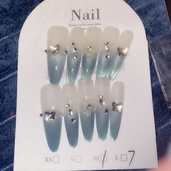 Nails 
