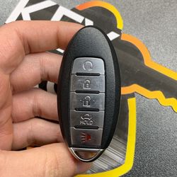 Smart key Infiniti Q60