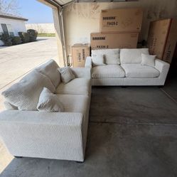 NEW 2-Piece Sofa Set – Local Furniture Business