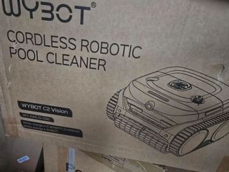 Wybot C2 vision pool cleaner NEW!