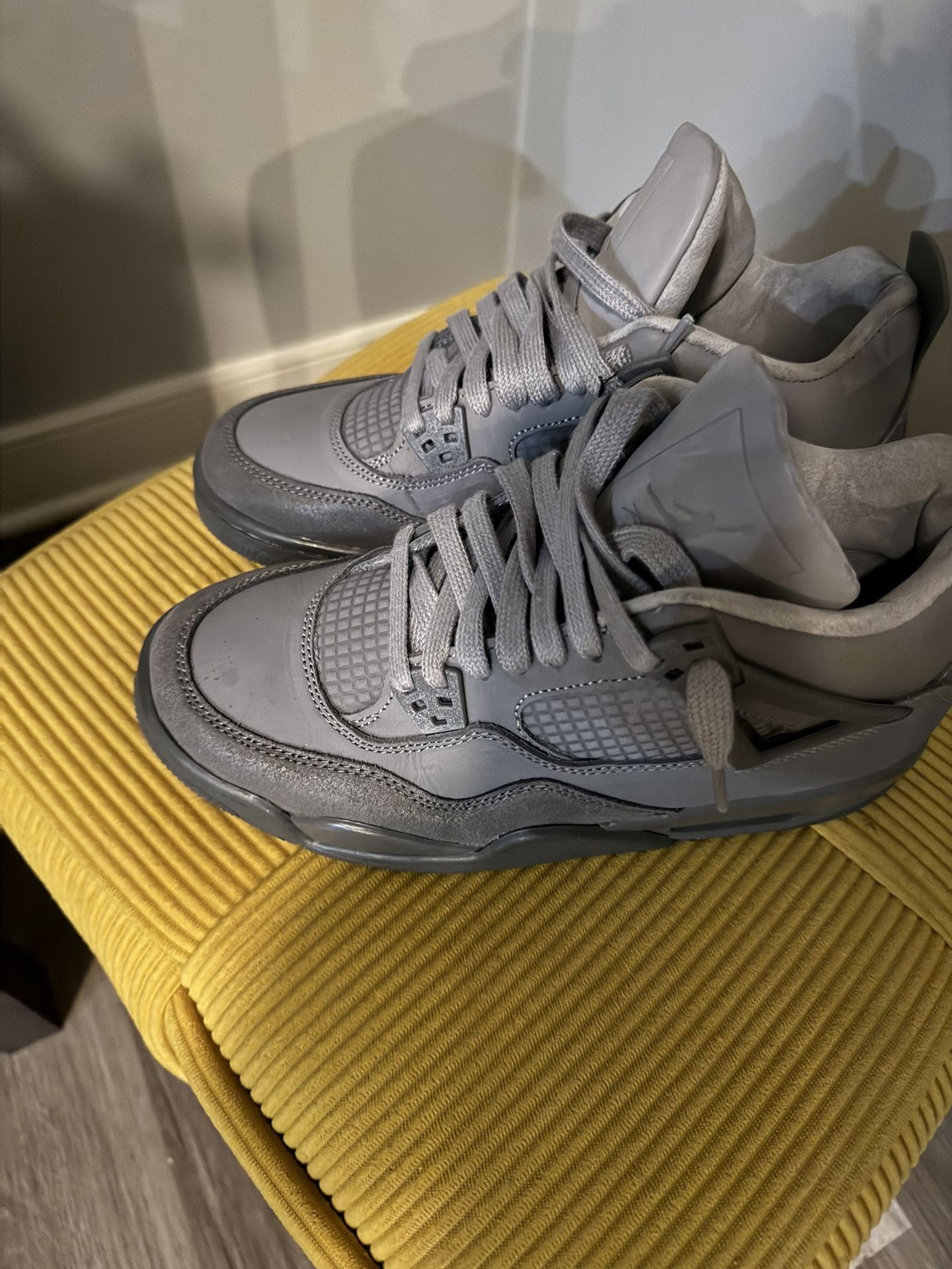Sneakers Size 7 Men
