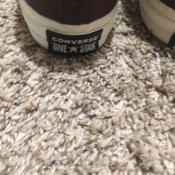 Converse One Star Size 9