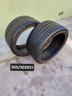 305/30R21