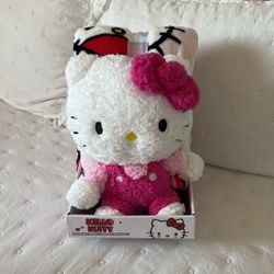 Hello Kitty Character Pillow And Throw Set 