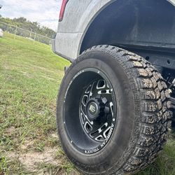 American Truxx On Gladiator Mt