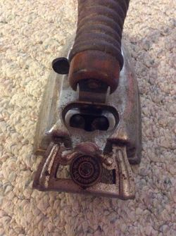 WESTINGHOUSE VINTAGE IRON