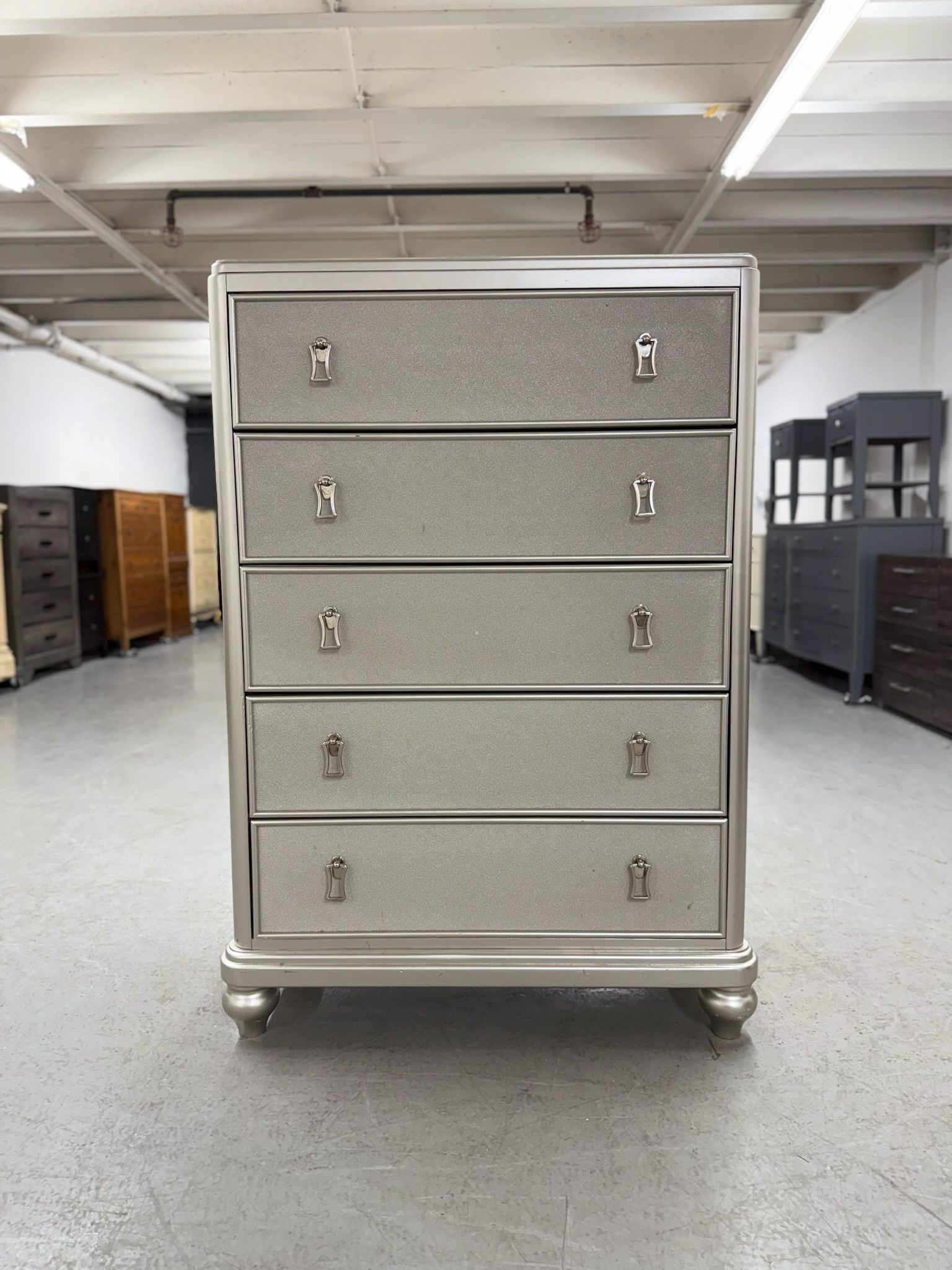 Silver 5 Drawer Dresser Chest with Hidden Mirror & Jewelry Compartment