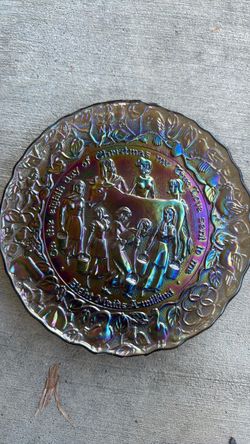 Carnival Glass 12 Days of Christmas Collector Plate
