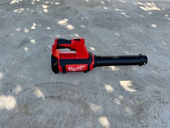 Milwaukee M12 12V Lithium-Ion Cordless Compact Spot Blower (Tool-Only)