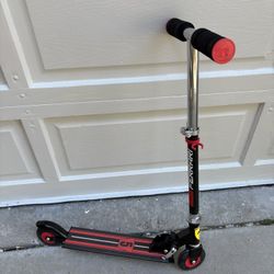 Ferrari Kids Two Wheels Scooter