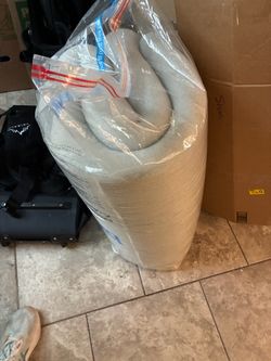 Queen Size Memory Foam Topper