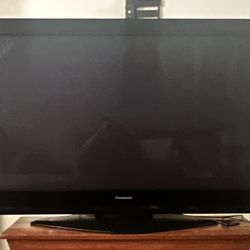 60 Inch Panasonic TV 
