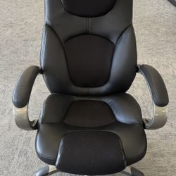 (13) Office Chairs 