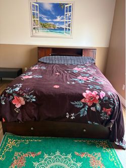 Queen Storage Bed with Bookcase Headboard