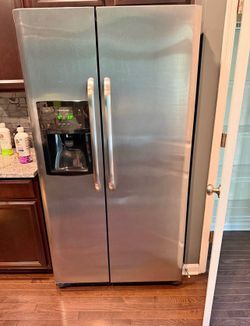 Frigidaire Refrigerator