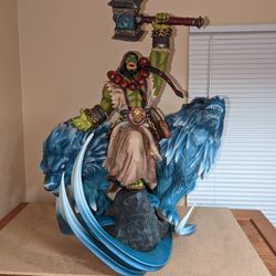 Thrall Statue
