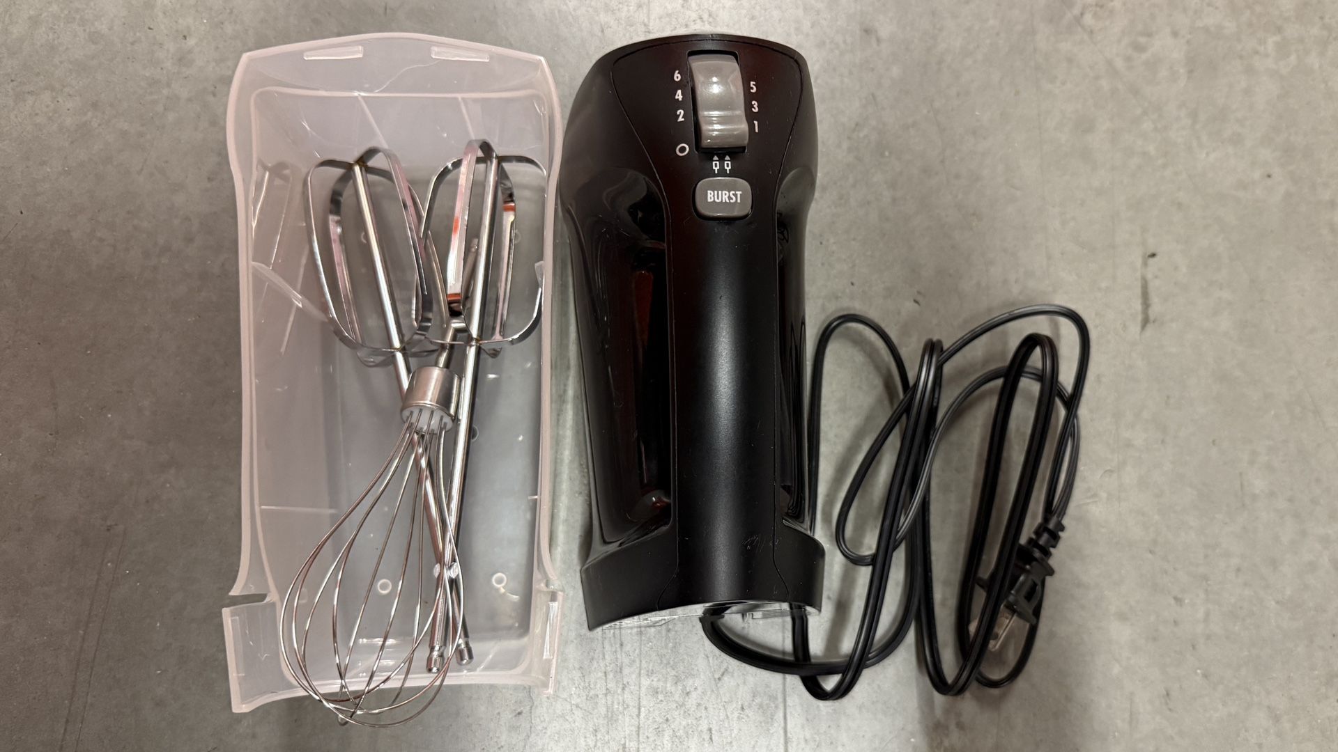 Hamilton Beach 6-Speed Hand Mixer with Snap-On Case & Attachments Model 62690FG