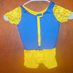 Child's Life Jacket Fits 22-33 Lb Like New Wore One Time Small To Medium Boy Or Girl