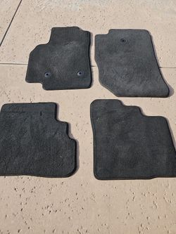 Car floor mats