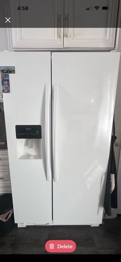 Amana white side by side refrigerator/ same day delivery