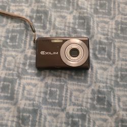 Casio Exilim Ex-Z60 Camera