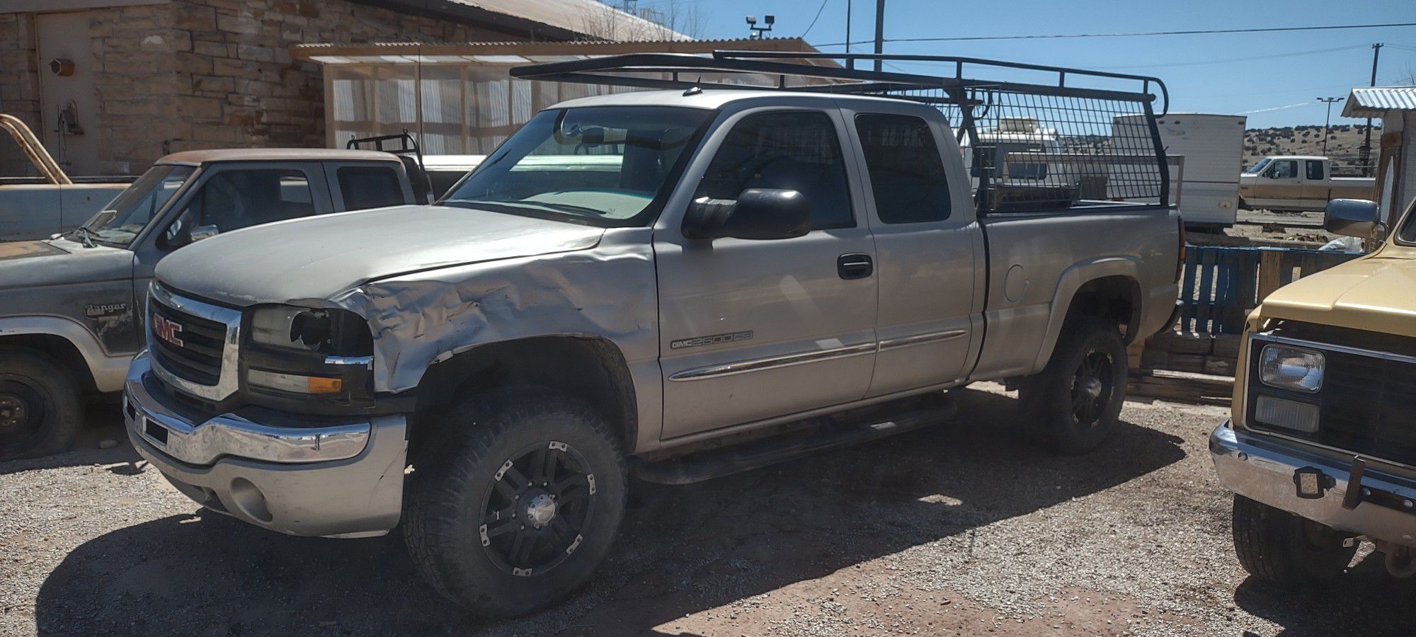 2006 GMC 2500 For Parts*