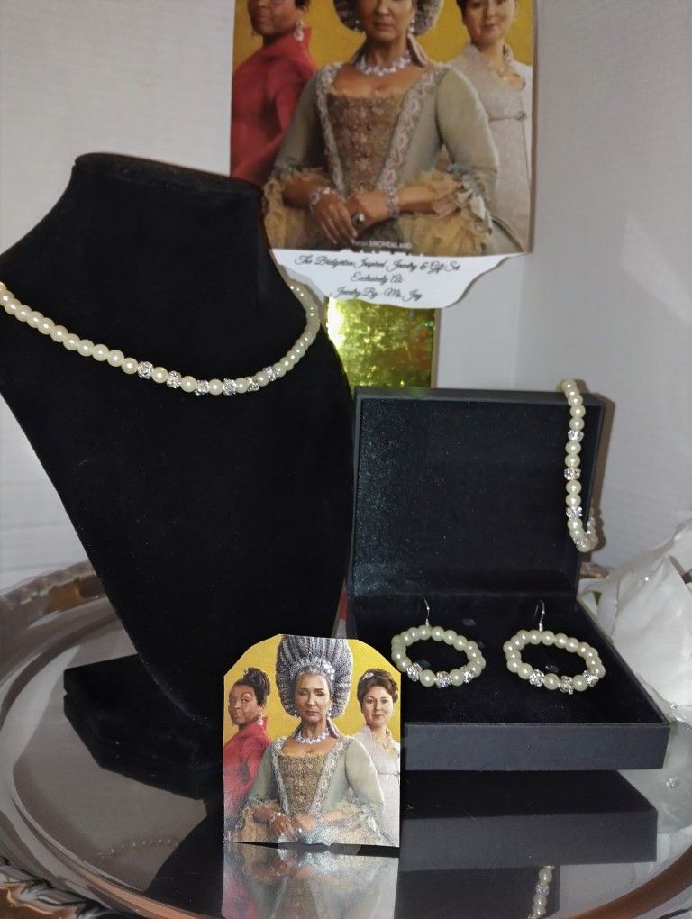 ✨The Diamonds & Pearls Exquisite Jewelry Set...