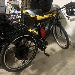 Electric Bike With Wire Rack