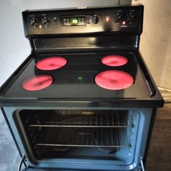 Stove Electric Nice Condition Everything 