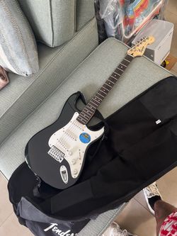 Squier by Fender Stratocaster Electric Guitar