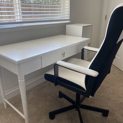 White Office Chair And Desk 
