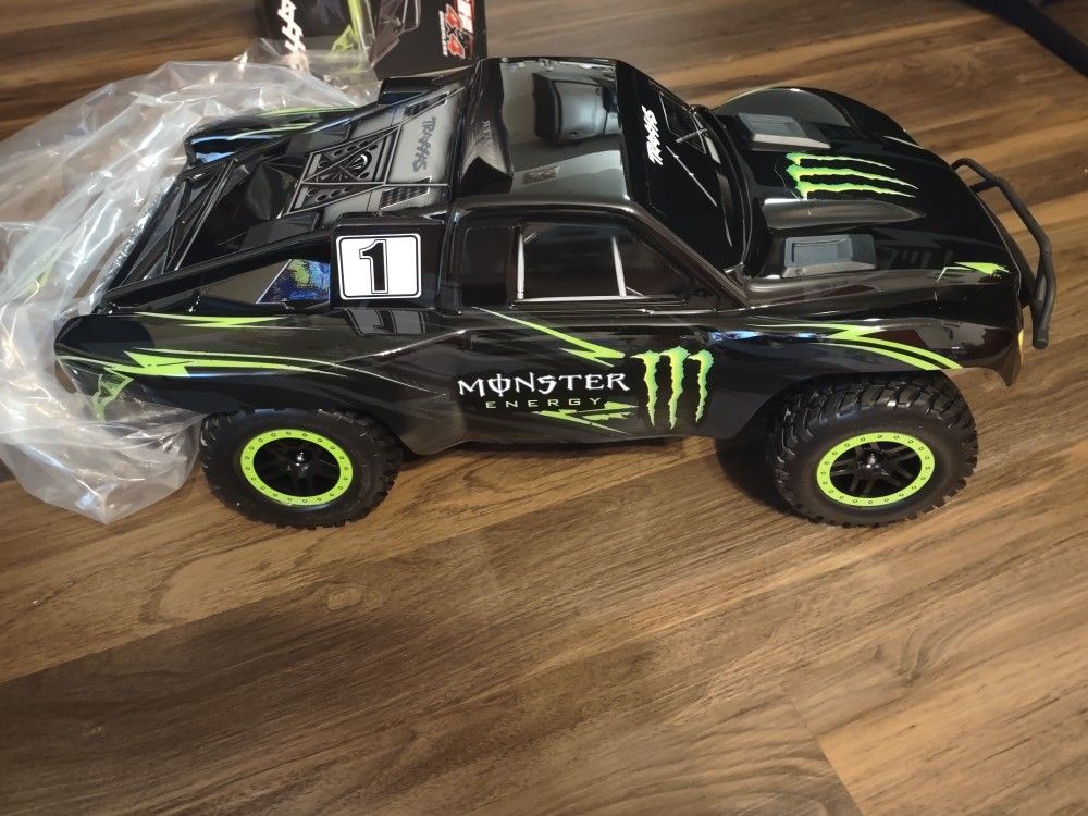 Traxxas Brushless RC Truck Monster Energy Edition 