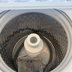 GE® 4.5 Cu. Ft. White Agitator Top Load Washer with Spanish Panel
