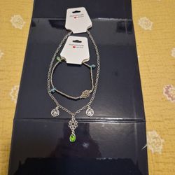 Beautiful And Unique Necklace And Bracelet Pair