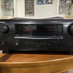 Denon  1610 Surround Receiver 