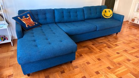 Joy bird couch
