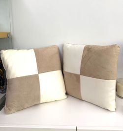 Modern Decorative Throw Pillows – Set of 4 Accent Cushions