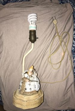 Porcelain Violin Lady Lamp
