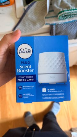 3x available | Febreeze Plug in | Scent Booster.