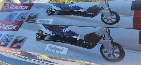 Razr Kick Scooter