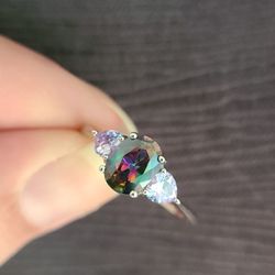 Gorgeous Sterling Silver Created Mystic Fire Topaz Ring Size 8.75