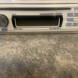 🔥🔥Clarion Marine CD PLAYER DETACHABLE  RECEIVER